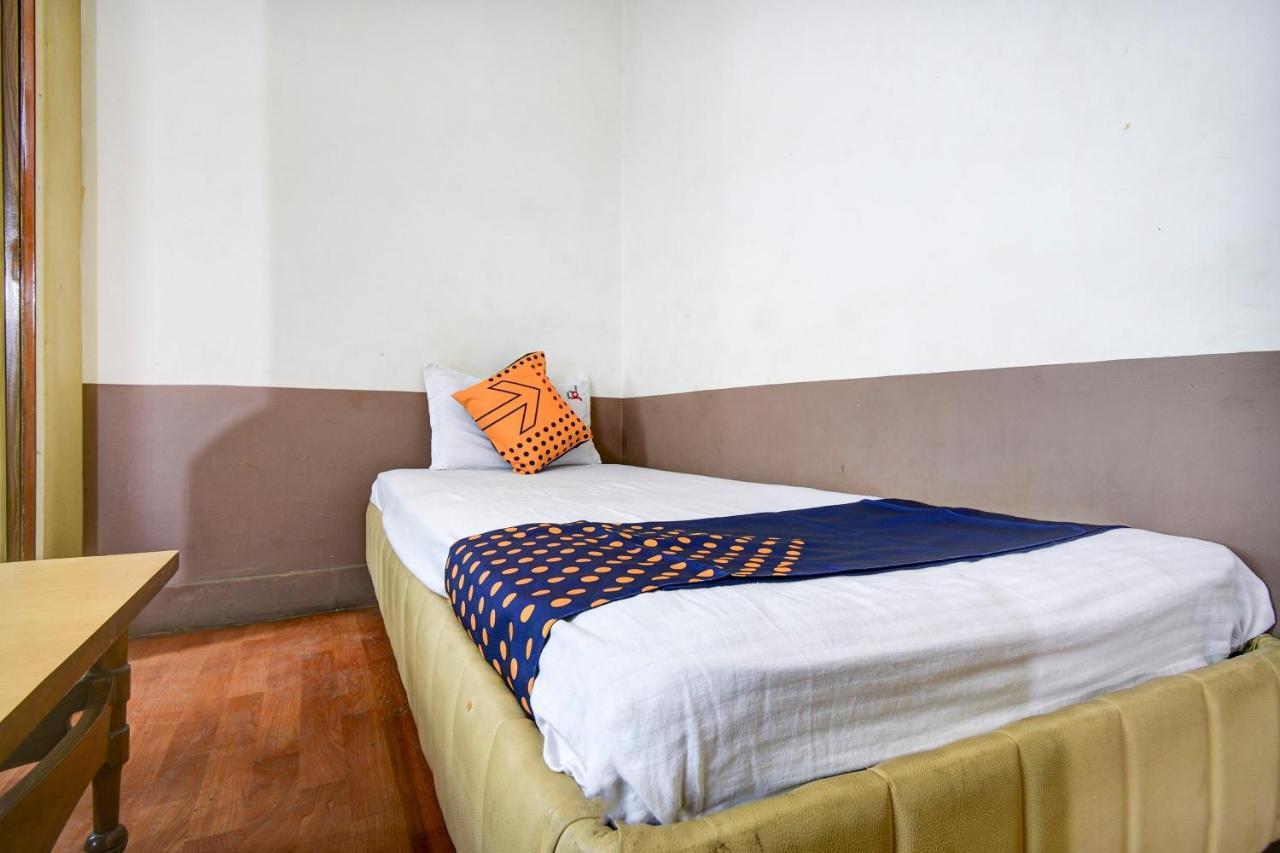 Spot On Hotel Jd Sons Nagpur Buitenkant foto