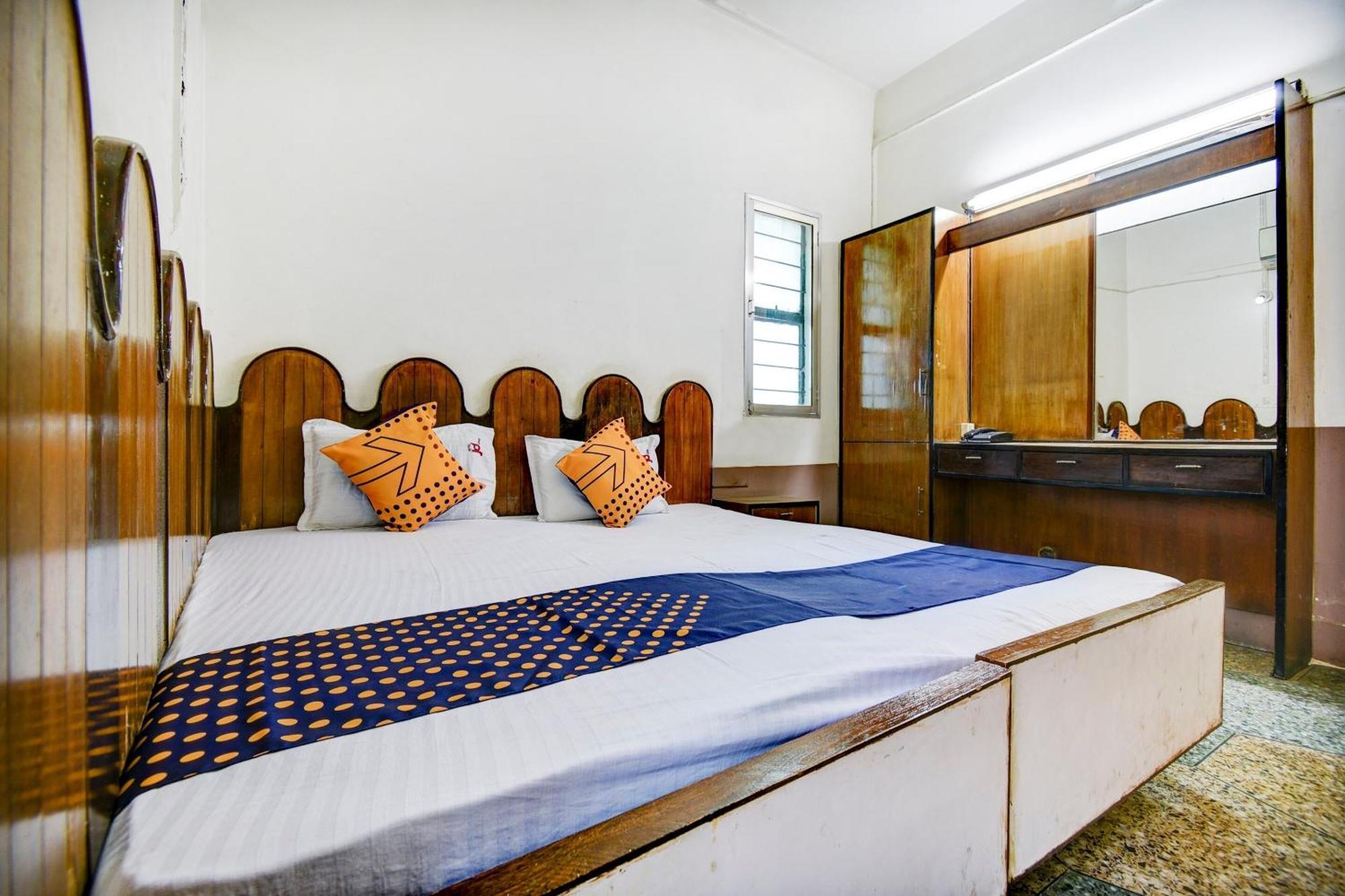 Spot On Hotel Jd Sons Nagpur Buitenkant foto