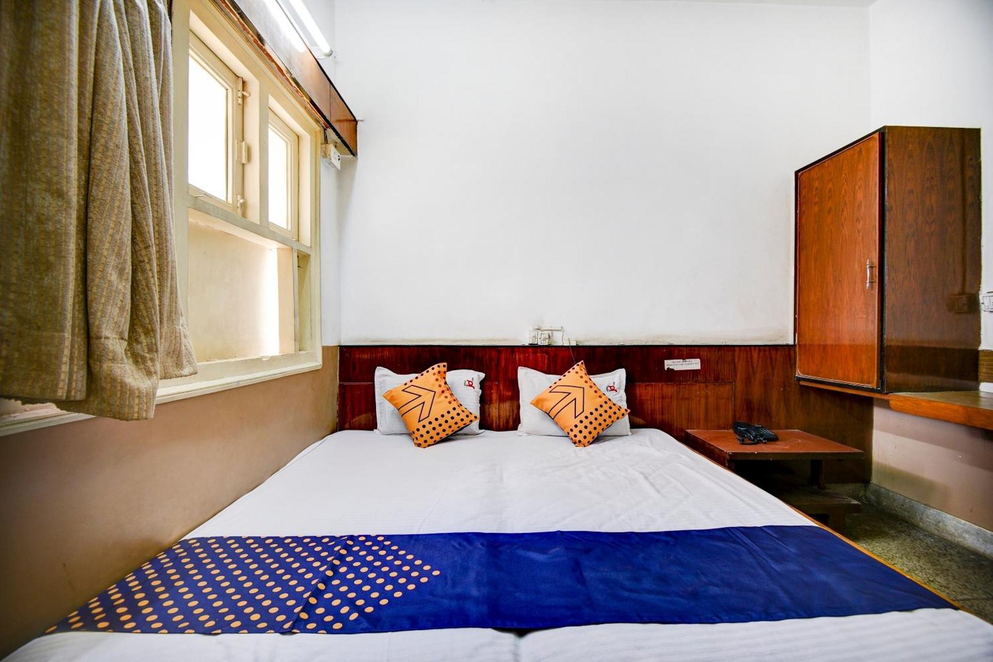 Spot On Hotel Jd Sons Nagpur Buitenkant foto